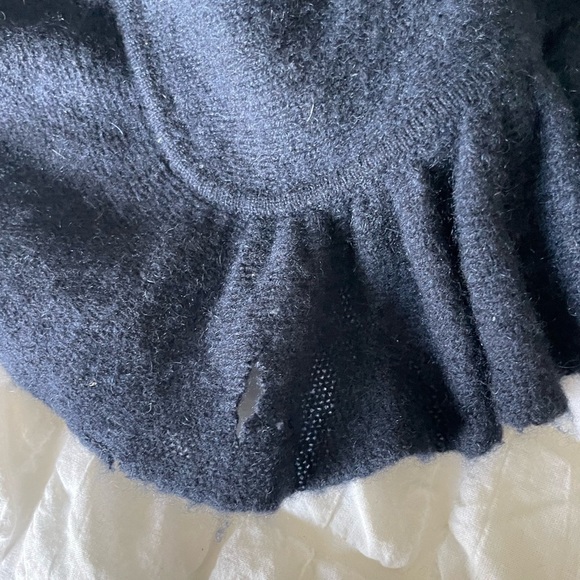 Minnie Rose cashmere ruffle cape - Picture 6 of 6